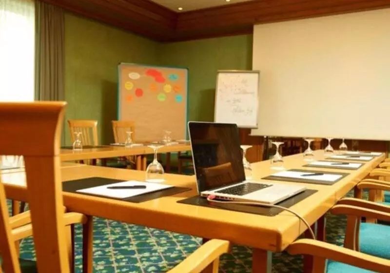 Hotelli Losch Pfalzer Hof