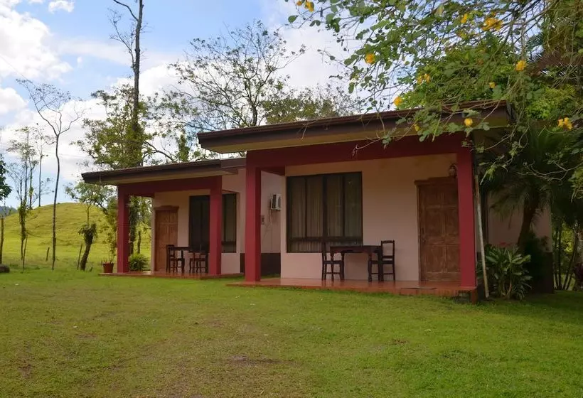 Hotelli Lumbres Del Arenal Cabinas Y Villas