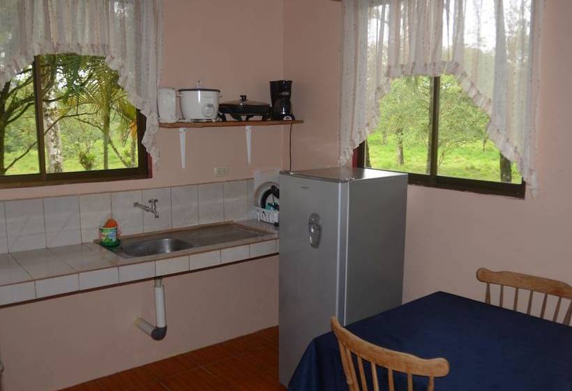 酒店 Lumbres Del Arenal Cabinas Y Villas