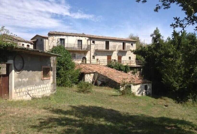 田舎風ホテル Agriturismo Borgo Cerquelle