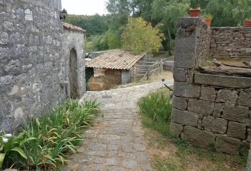 田舎風ホテル Agriturismo Borgo Cerquelle