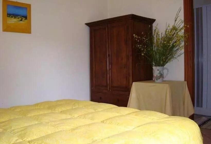 田舎風ホテル Agriturismo Borgo Cerquelle