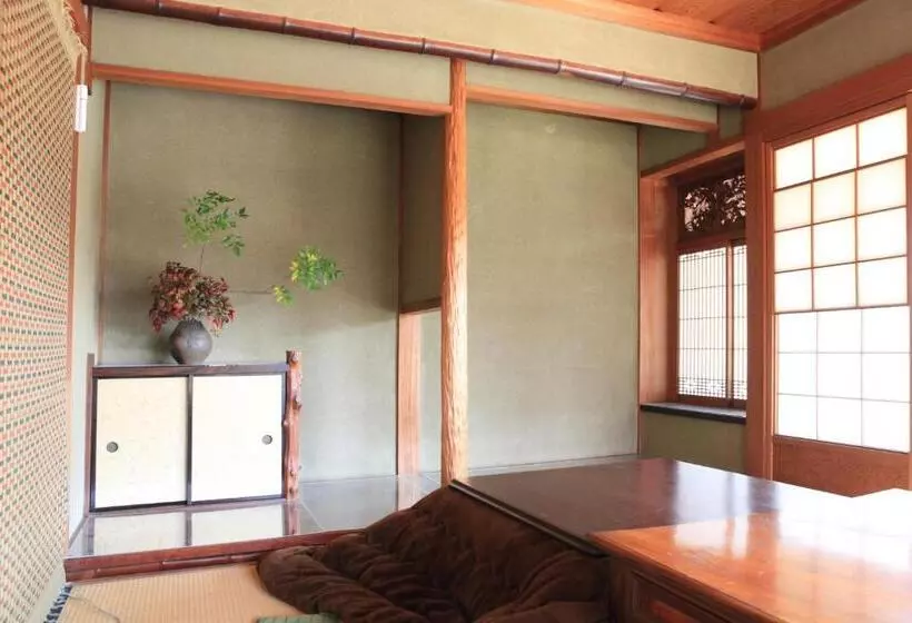 Okayama Hostel Igusa