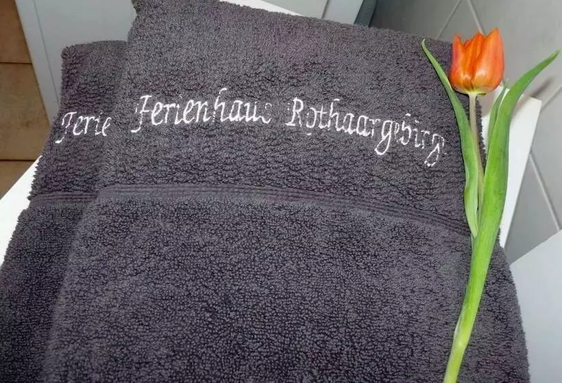 Majatalo Ferienhaus & Nurdachhaus Rothaargebirge