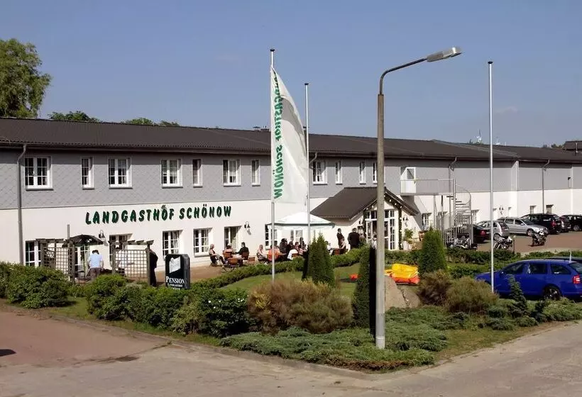ペンション Landgasthof Schönow