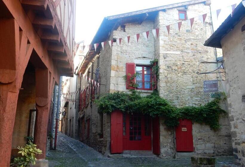 ペンション Le Logis D Hestia