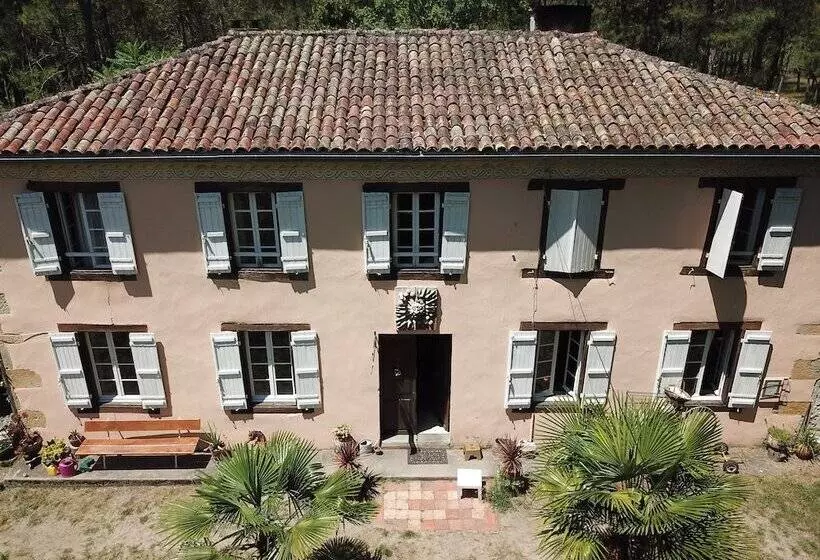 Majatalo Le Moulin Vieux