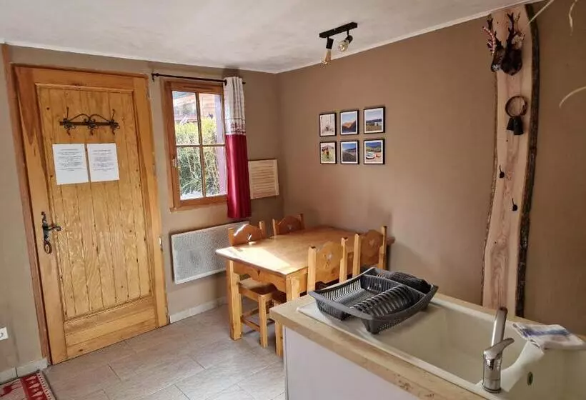 Majatalo Le Silence Du Midi