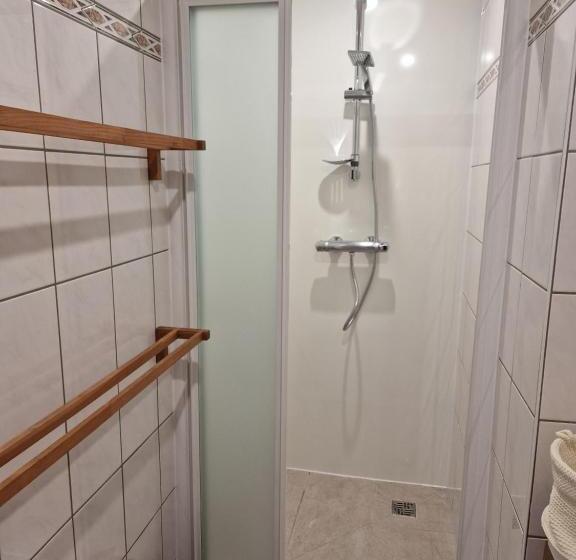 بنسيون Le Silence Du Midi