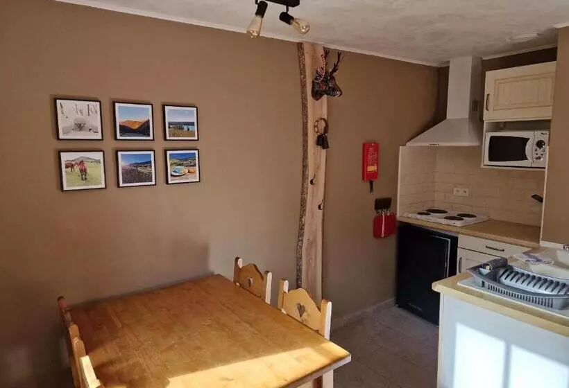 Majatalo Le Silence Du Midi