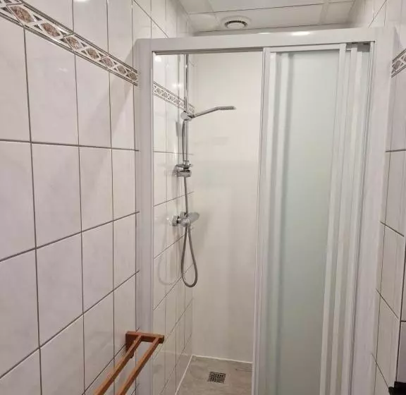 Majatalo Le Silence Du Midi