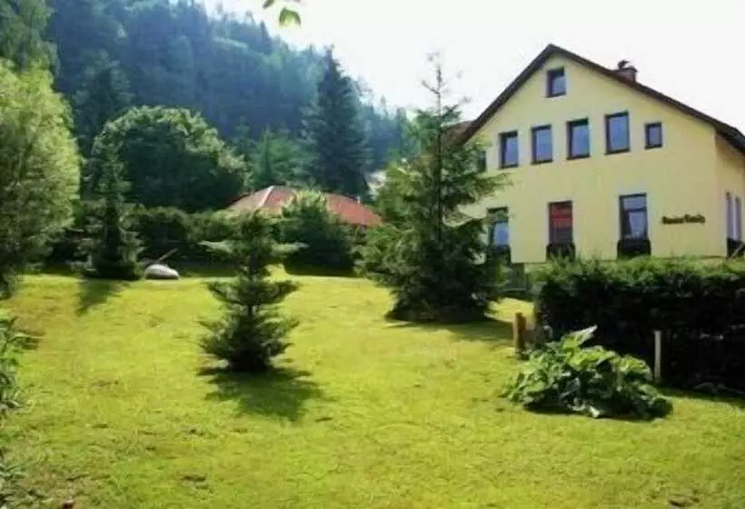 Majatalo Penzion Family