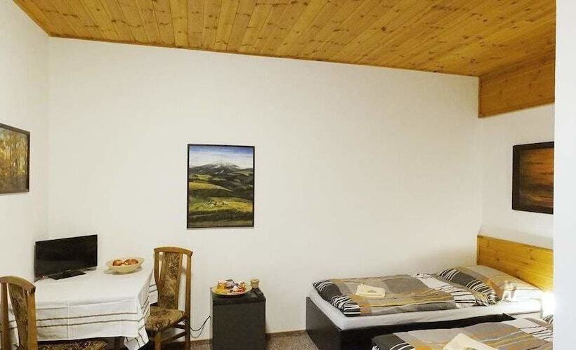 פנסיון Penzion Family