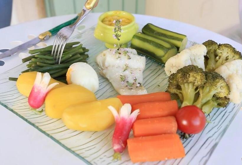 ペンション Villa Regain Chambres Et Table D Hôtes