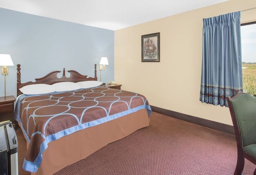 هتل Super 8 By Wyndham Galesburg