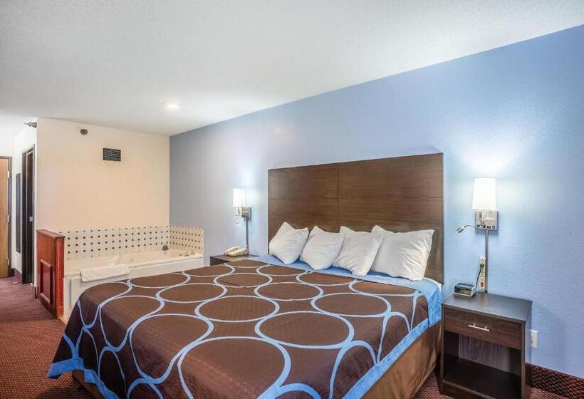 هتل Super 8 By Wyndham Galesburg