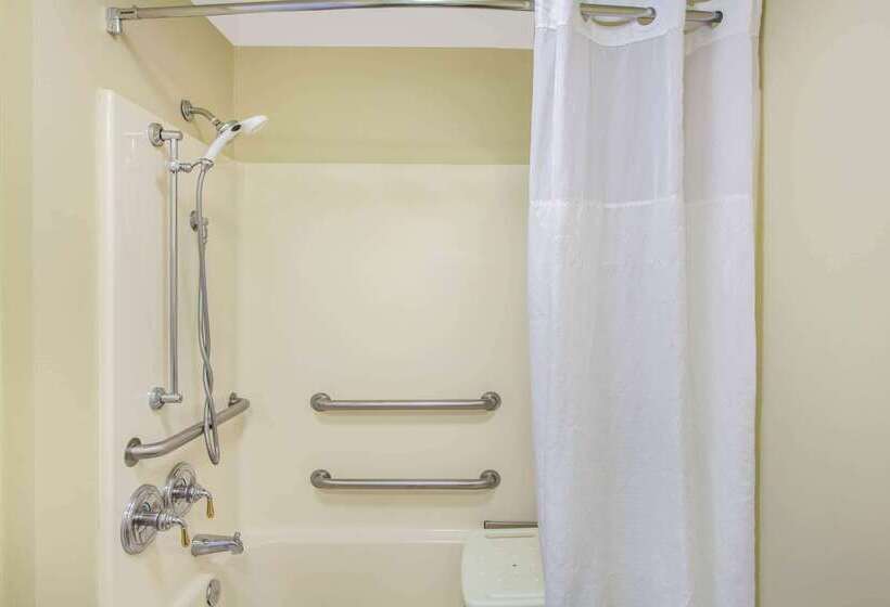 فندق Baymont By Wyndham Jacksonville/butler Blvd