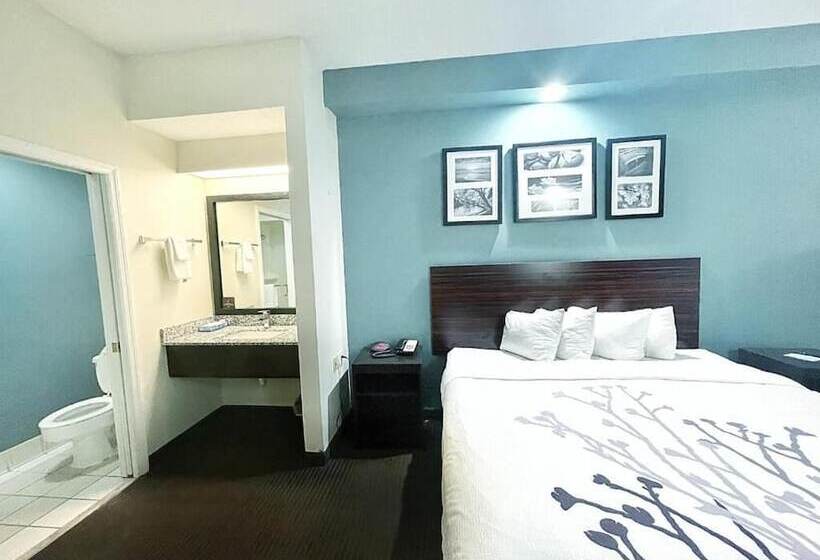 هتل Spark By Hilton Augusta