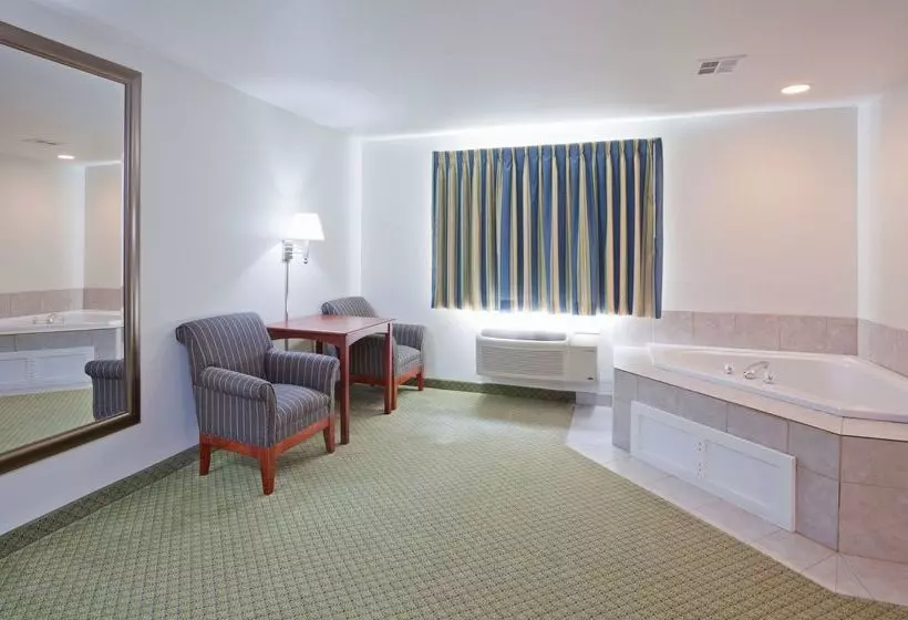 Grandstay Hotel & Suites Becker Big Lake