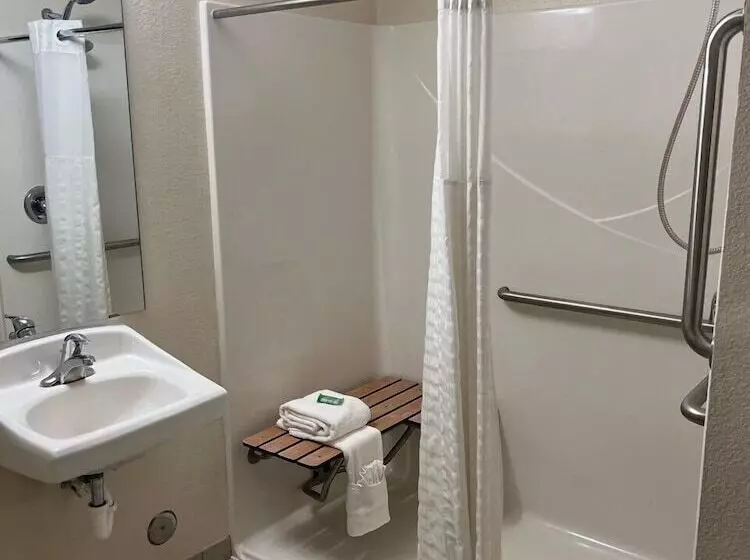 Grandstay Hotel & Suites Becker Big Lake