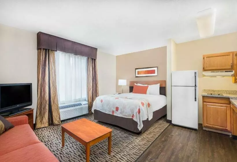 هتل Hawthorn Suites By Wyndham Louisville North