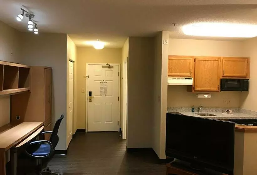 هتل Hawthorn Suites By Wyndham Louisville North