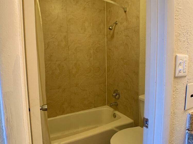 ホテル La Vista Inn