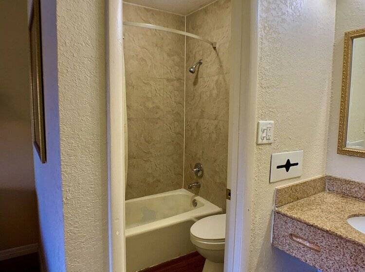 ホテル La Vista Inn