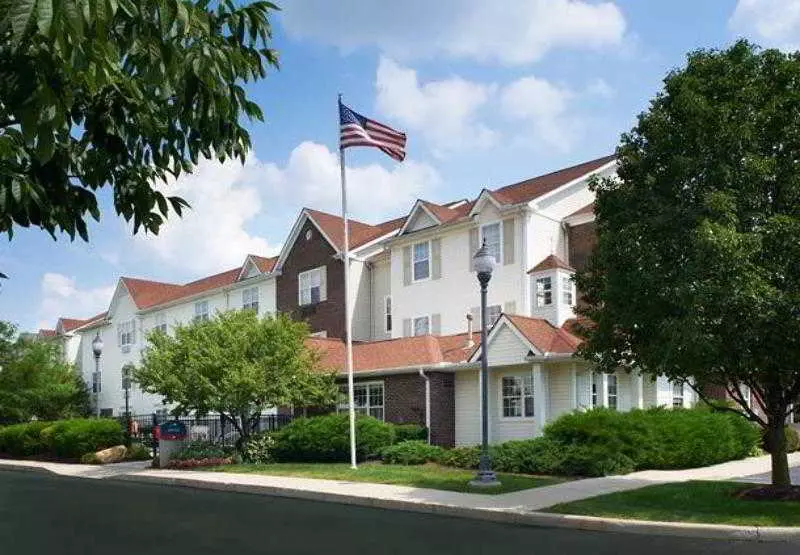 ホテル Mainstay Suites Columbus Worthington