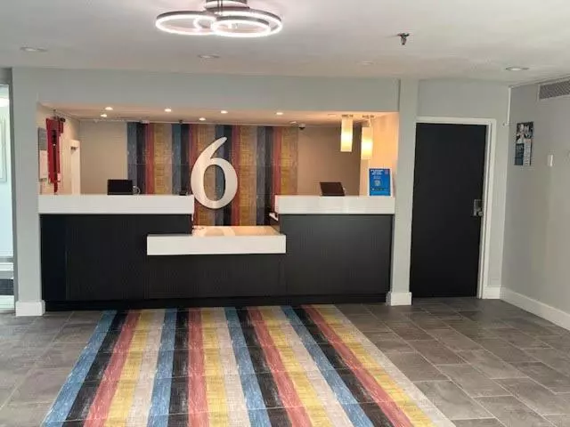 ホテル Studio 6 Suites Norcross, Ga
