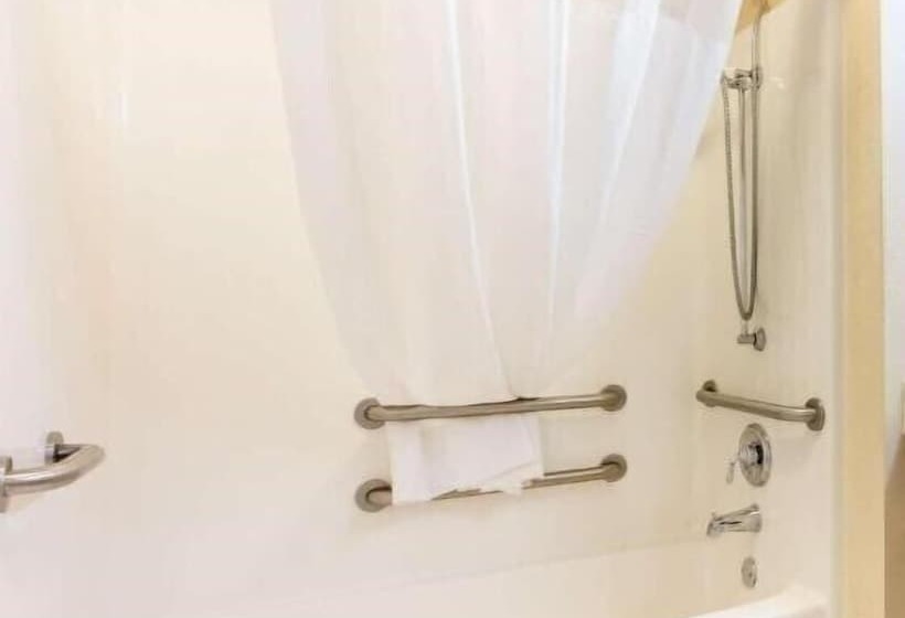 בית מלון כפרי Quality Inn Scottsboro Us 72 Lake Guntersville Area