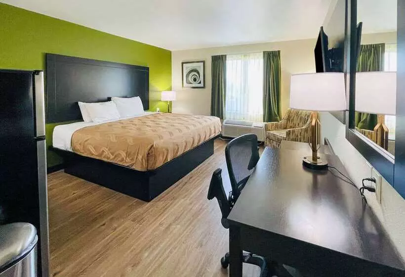 هتل Quality Inn & Suites Lake Charles South