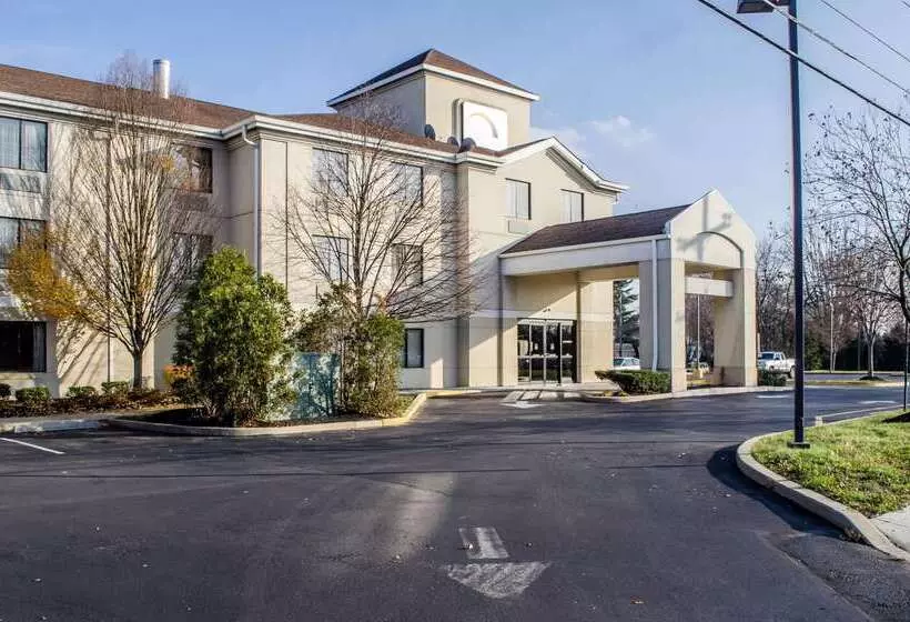 호텔 Sleep Inn & Suites