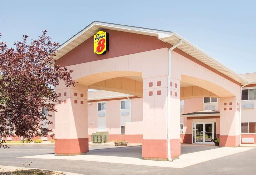 호텔 Super 8 By Wyndham Iola Ks