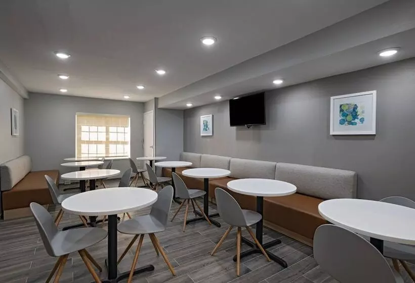 هتل Towneplace Suites By Marriott Baton Rouge South