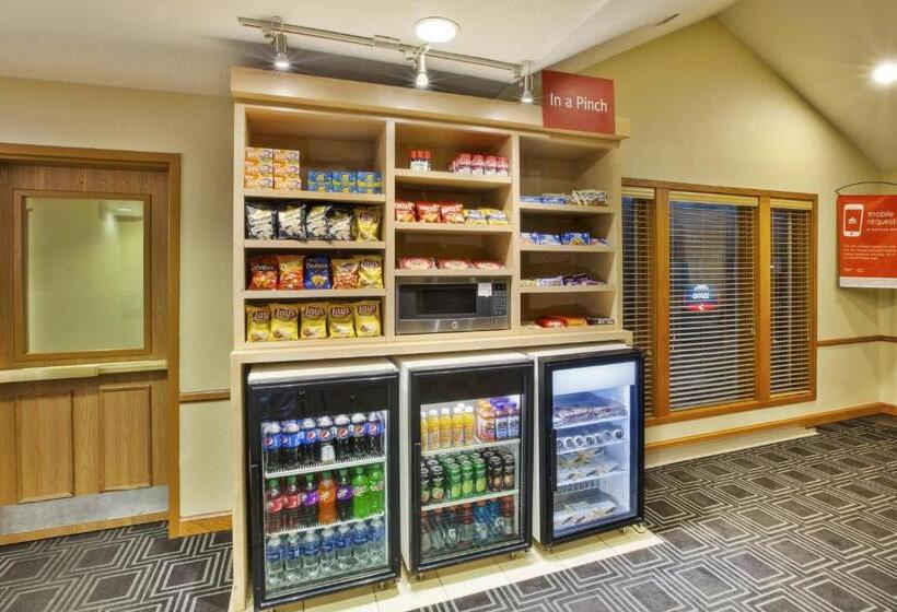 Отель Towneplace Suites Detroit Sterling Heights