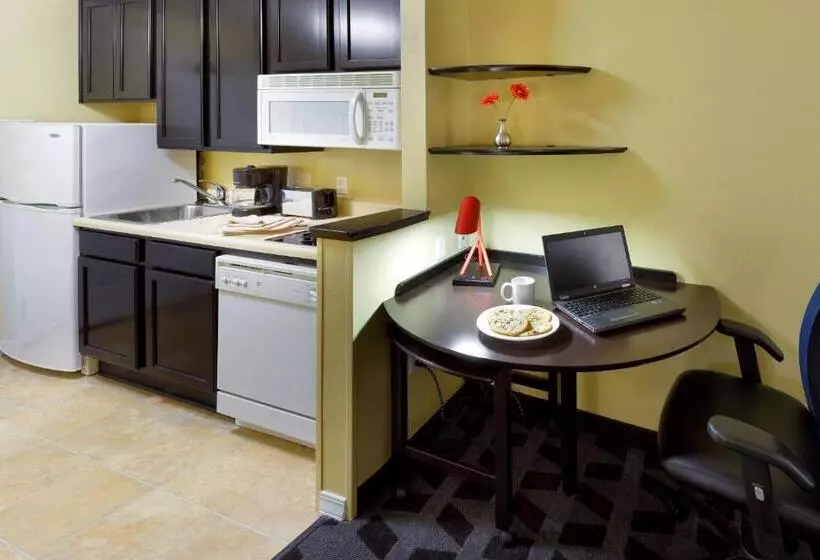 בית מלון כפרי Towneplace Suites Joplin