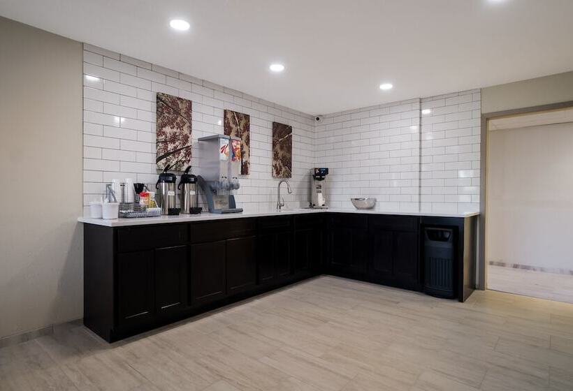 モーテル Red Roof Inn Marston