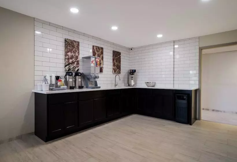 Мотель Red Roof Inn Marston