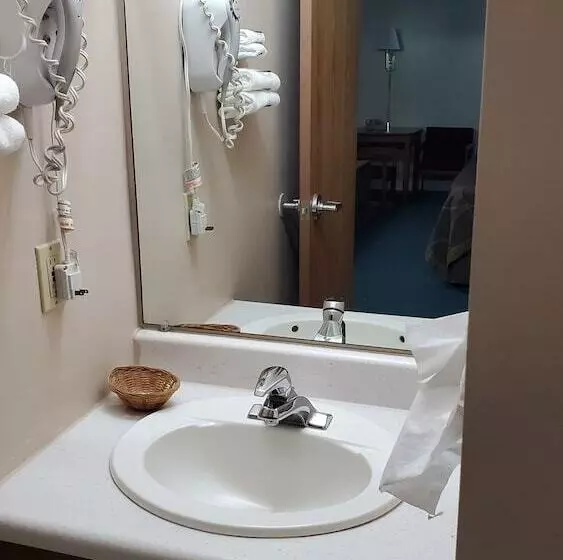 מוטל St Paul Inn