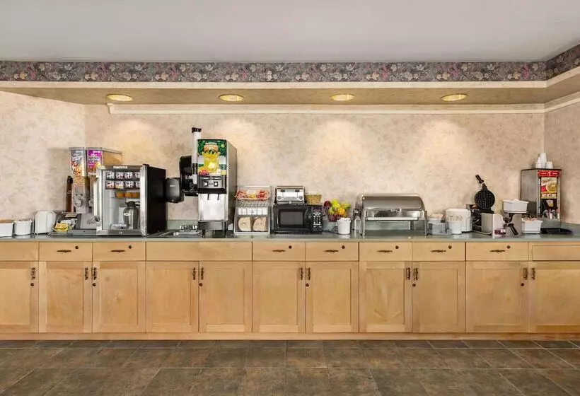 Мотель Super 8 By Wyndham Big Timber