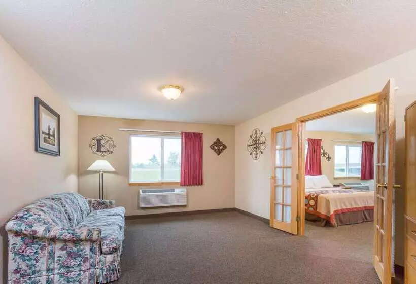 فندق على الطريق Super 8 By Wyndham Gallipolis Pt Pleasant Area