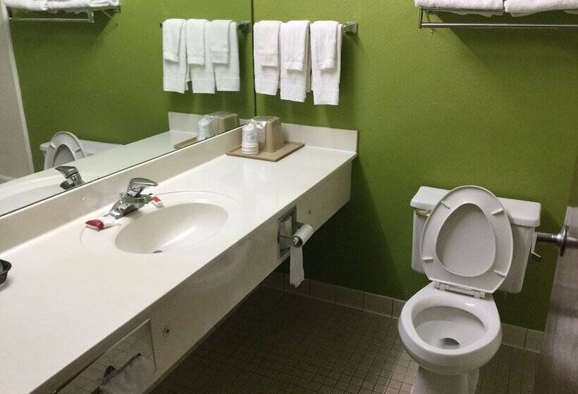 Motel Super 8 By Wyndham Greer/spartanburg Area