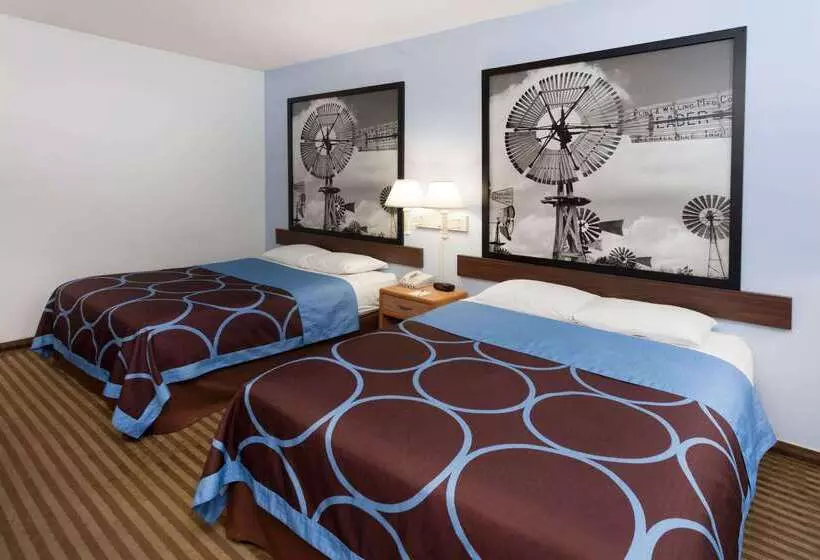 فندق على الطريق Super 8 By Wyndham Huntington