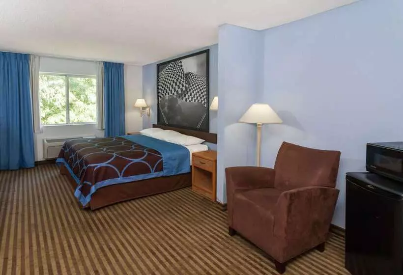 فندق على الطريق Super 8 By Wyndham Huntington