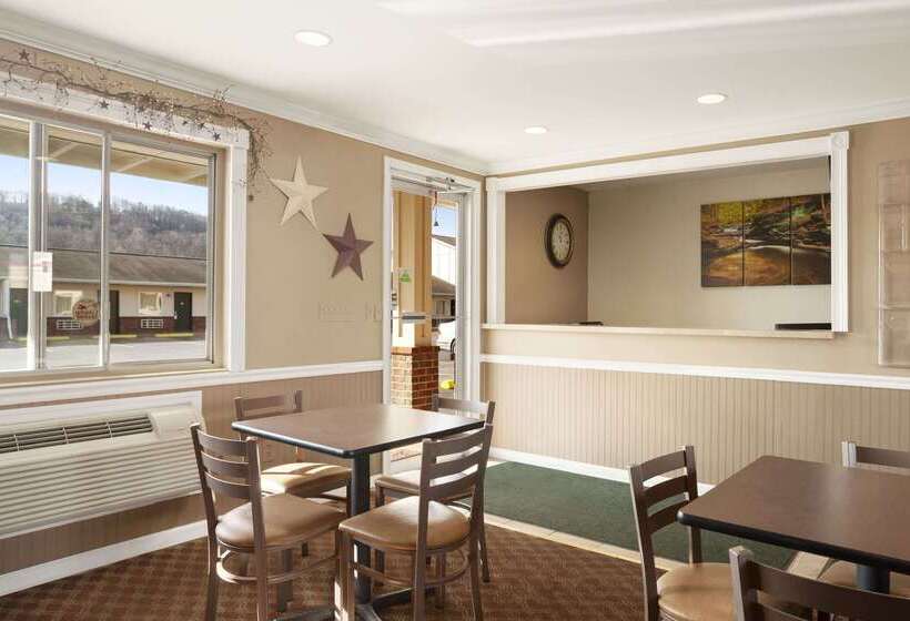 Мотель Super 8 By Wyndham Mifflinville Near Bloomsburg