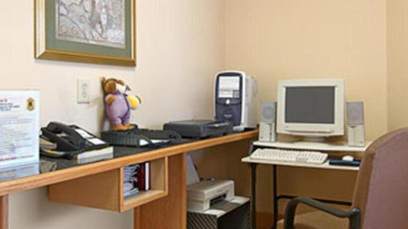 모텔 Super 8 By Wyndham Pascagoula