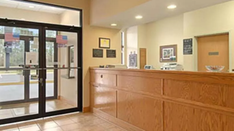 Motel Super 8 By Wyndham Pascagoula