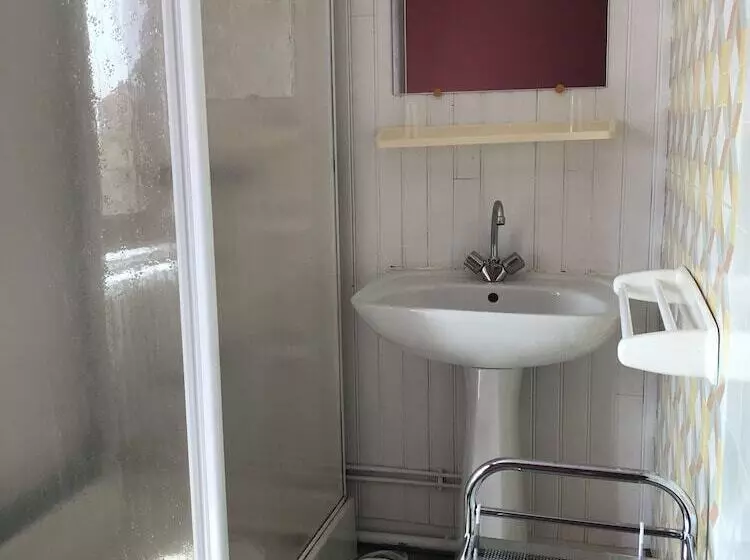 Aamiaismajoitus (B&B) Chambres D Hôtes Saint Maleu Dinan