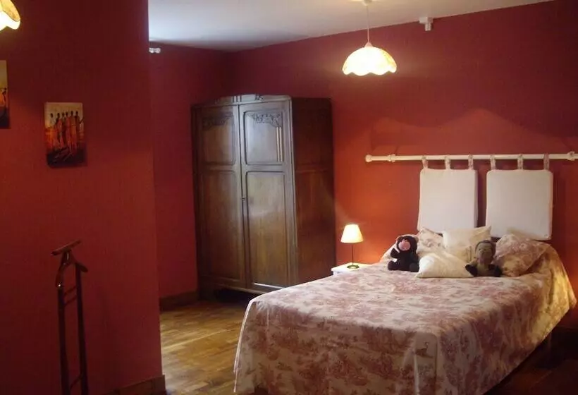 Aamiaismajoitus (B&B) Chambres D Hôtes Saint Maleu Dinan